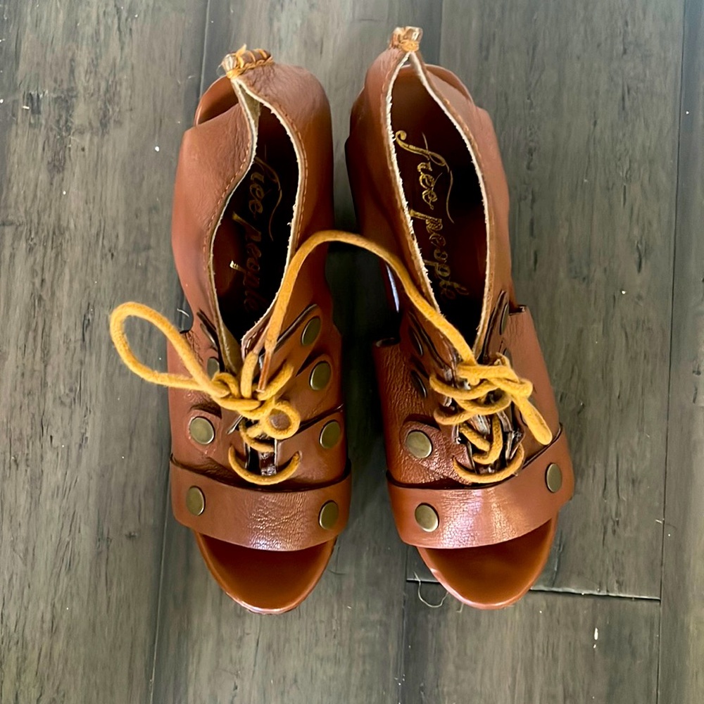 Free People epic sandals